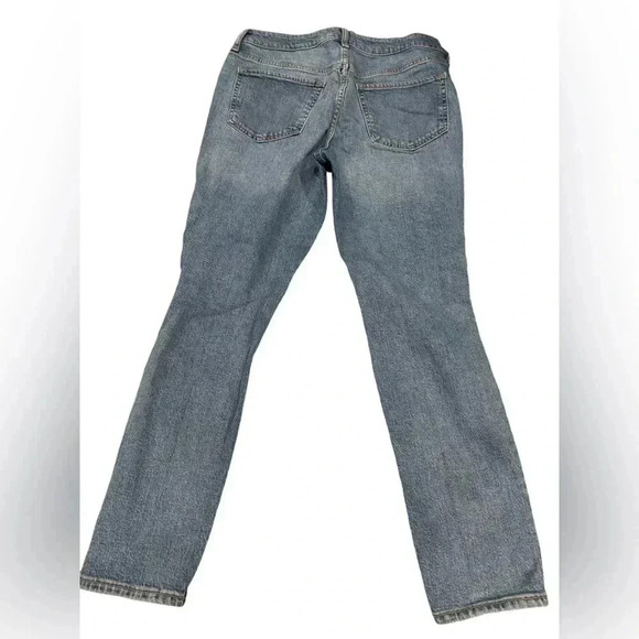 Old Navy Pop Icon Extra High Rise Jeans - 6P - Picture 3 of 3